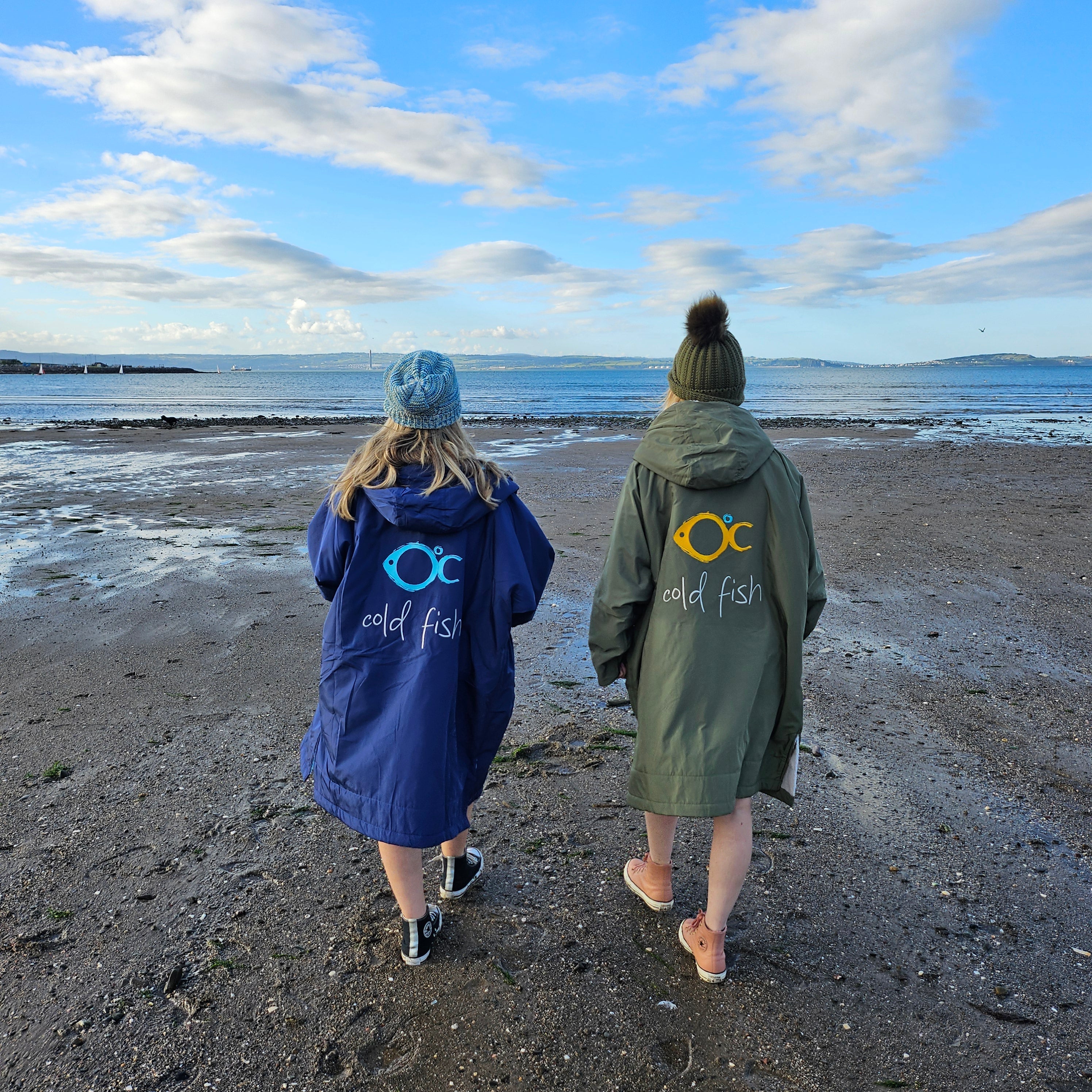 Changing Robes Adult – Cold Fish