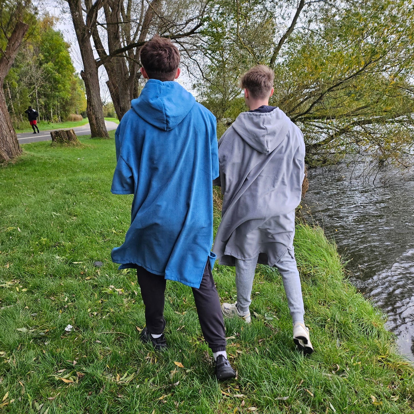 Towel Poncho Blue Grey Cold Fish Cold water Swimming Dipping Surfing